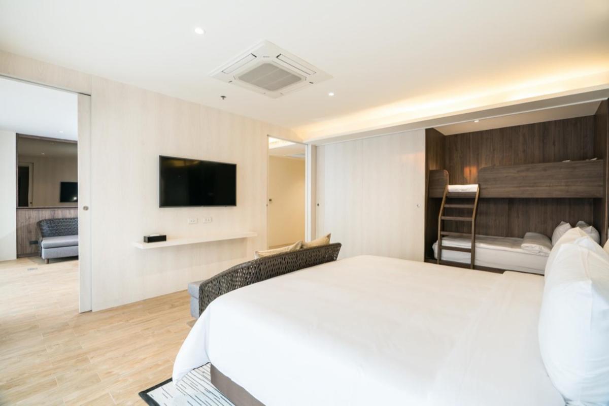 Ana Anan Resort & Villas Pattaya Na Chom Thian Extérieur photo Family Suite