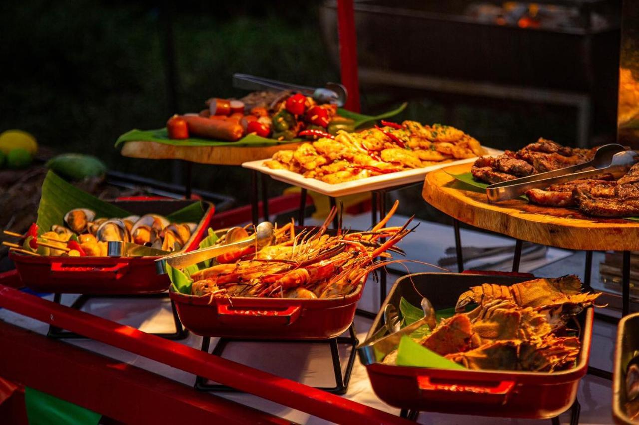 Ana Anan Resort & Villas Pattaya Na Chom Thian Extérieur photo Thai food