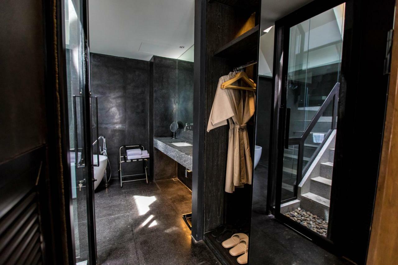 Ana Anan Resort & Villas Pattaya Na Chom Thian Extérieur photo Bathroom